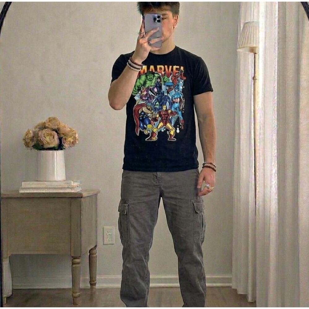 Marvel Superheroes Graphic Tee Black Men's Medium Avengers Comic Shirt